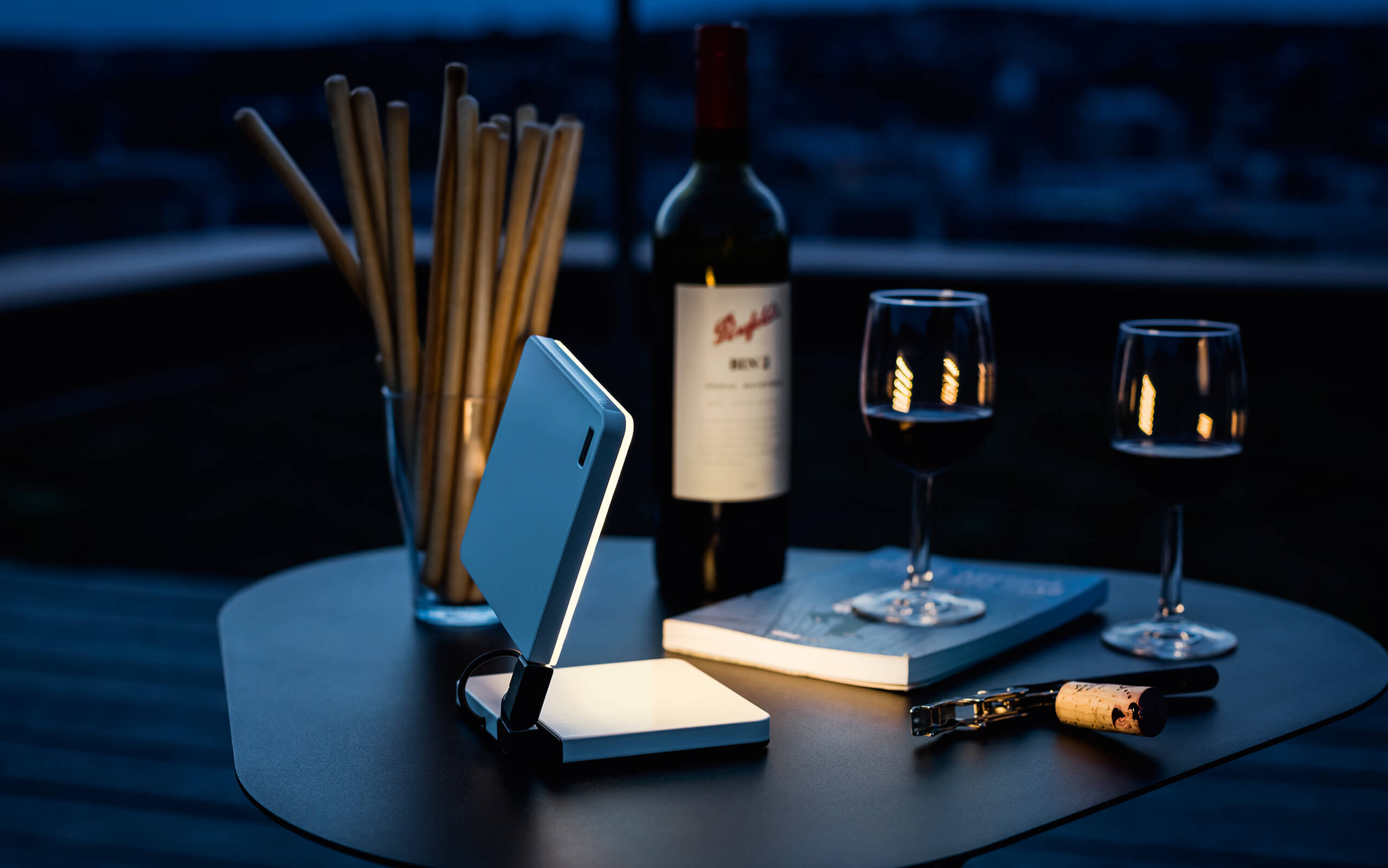 Nimbus Lampen und Leuchten von Bühler Einrichtungen flexible und tragbare Lampe, vielseitig einsetzbar - Leucht, Licht, Tischleuchte, Lampe, Beleuchtung - bühler einrichtungen in Friesenheim bei Offenburg zwischen Karlsruhe und Freiburg