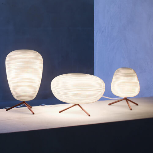 Tischlampen auf einer Ablage - Leuchten, Licht, Tischlicht, Stehleuchten, Beleuchtung - bühler einrichtungen in Friesenheim bei Offenburg zwischen Karlsruhe und Freiburg