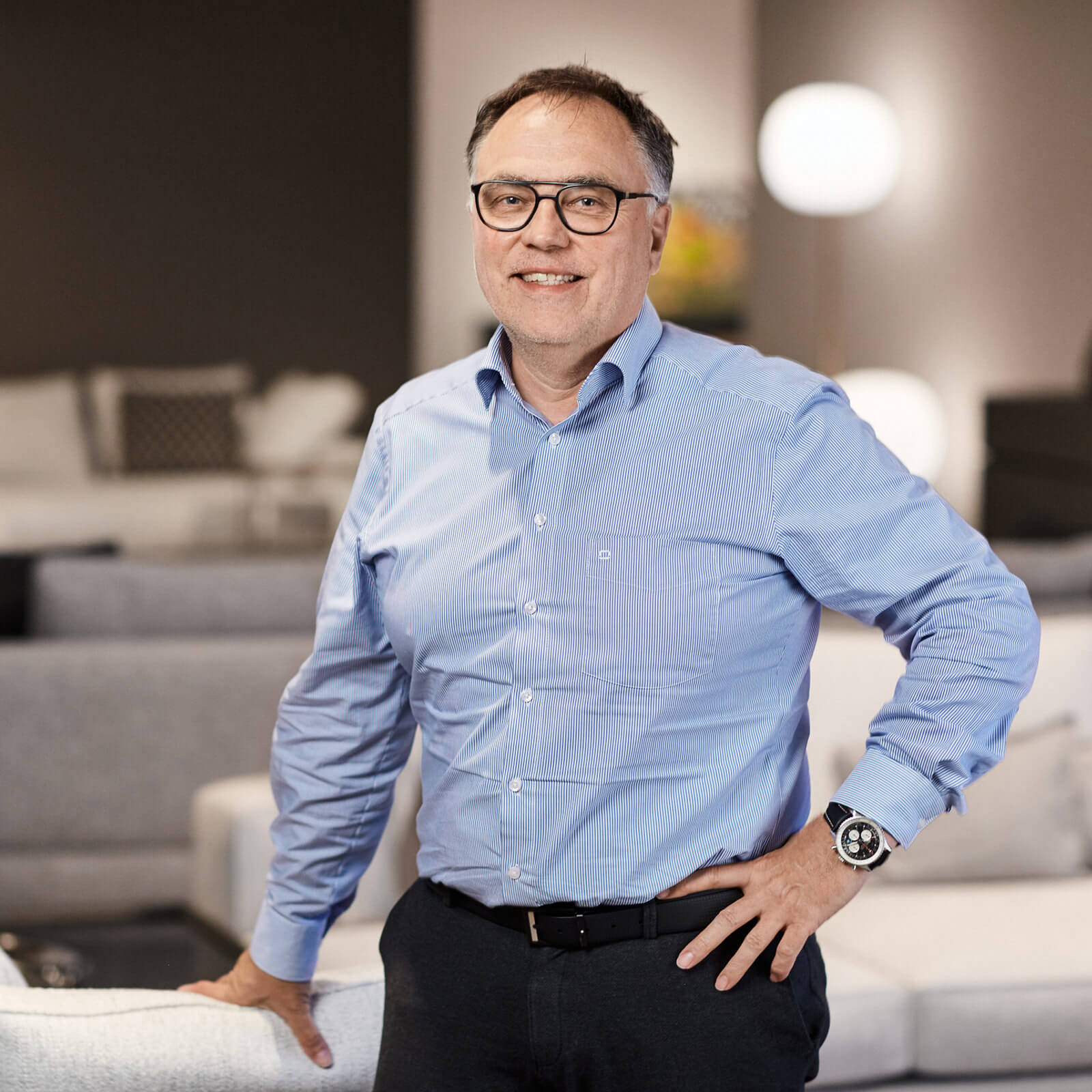 Portrait von Einrichtungsberater Thomas Bühler - bühler einrichtungen in Friesenheim bei Offenburg zwischen Karlsruhe und Freiburg