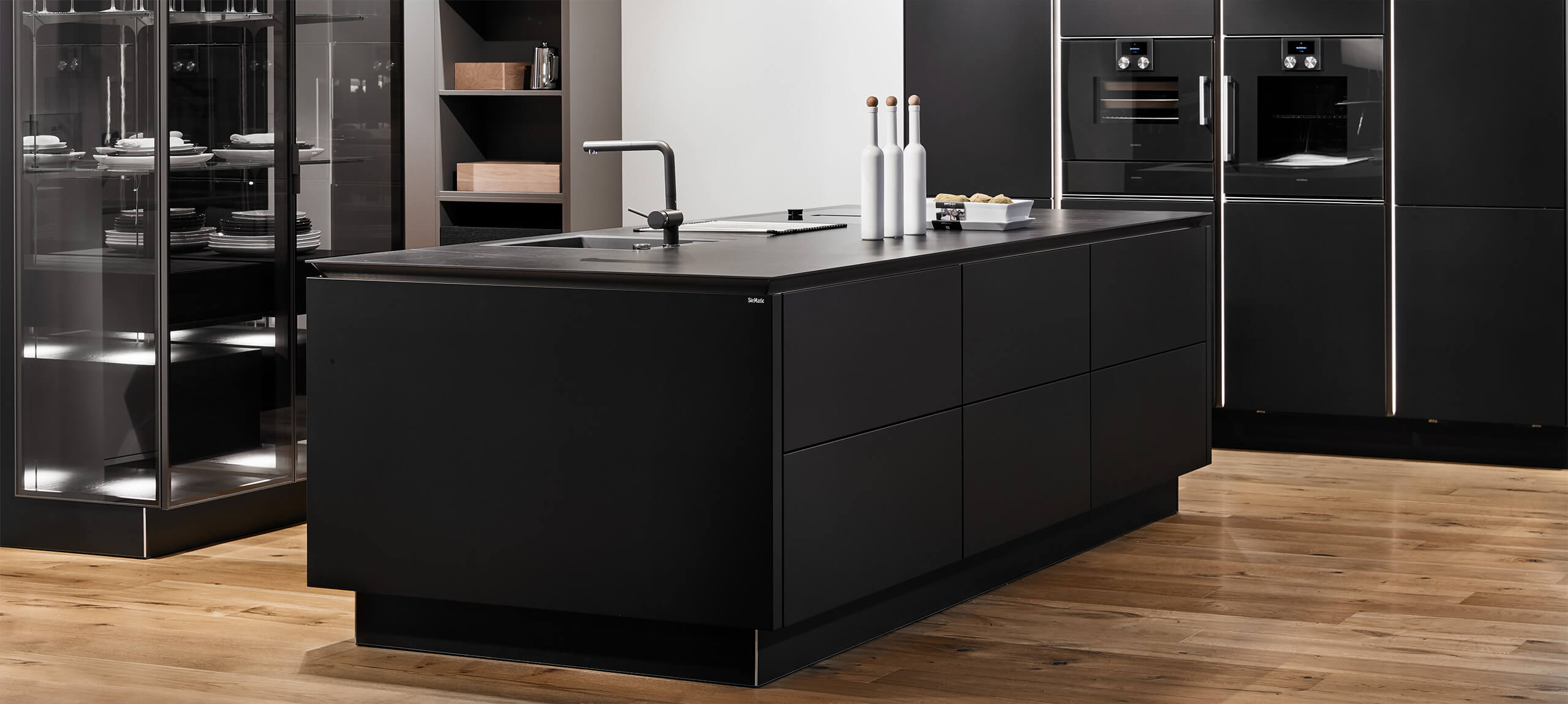 schwarz matte Küche