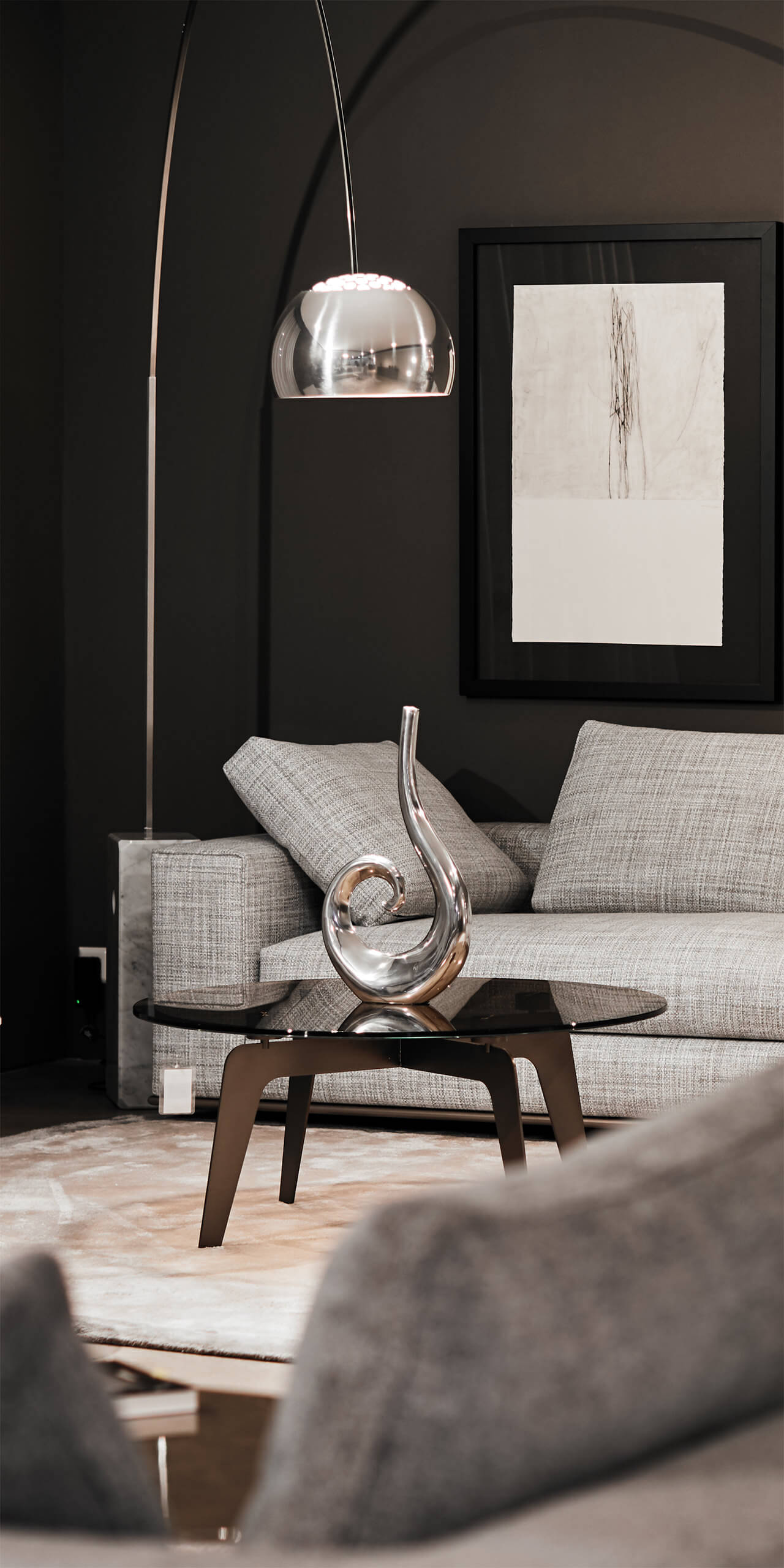 weiße Hängelampen vor Sitzecke - Leuchten, Licht, Tischlicht, Stehleuchten, Beleuchtung - bühler einrichtungen in Friesenheim bei Offenburg zwischen Karlsruhe und Freiburg